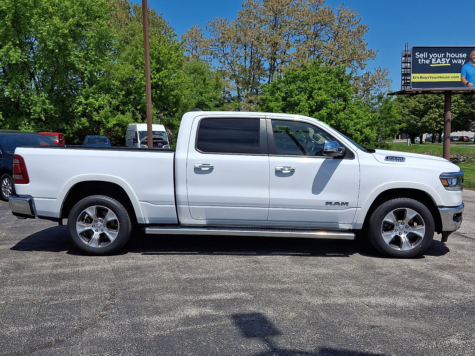Used 2021 RAM 1500 Laramie AWD/4WD image 8