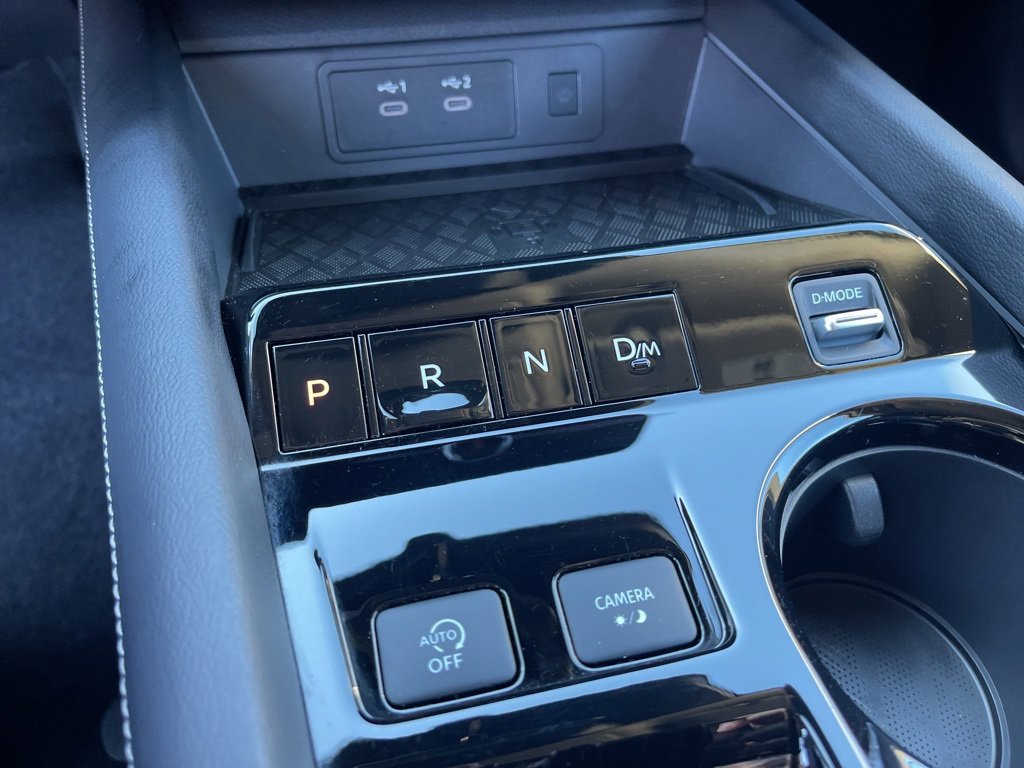 Used 2025 Nissan Murano SV image 14