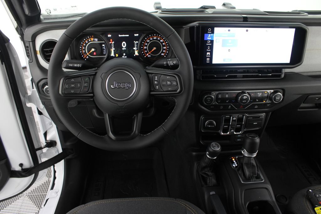 New 2026 Jeep Gladiator Sport AWD/4WD image 10
