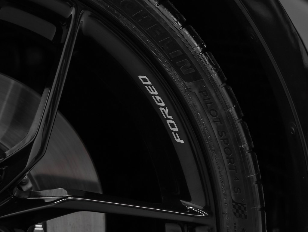 Used 2025 Chevrolet Corvette Z06 image 11