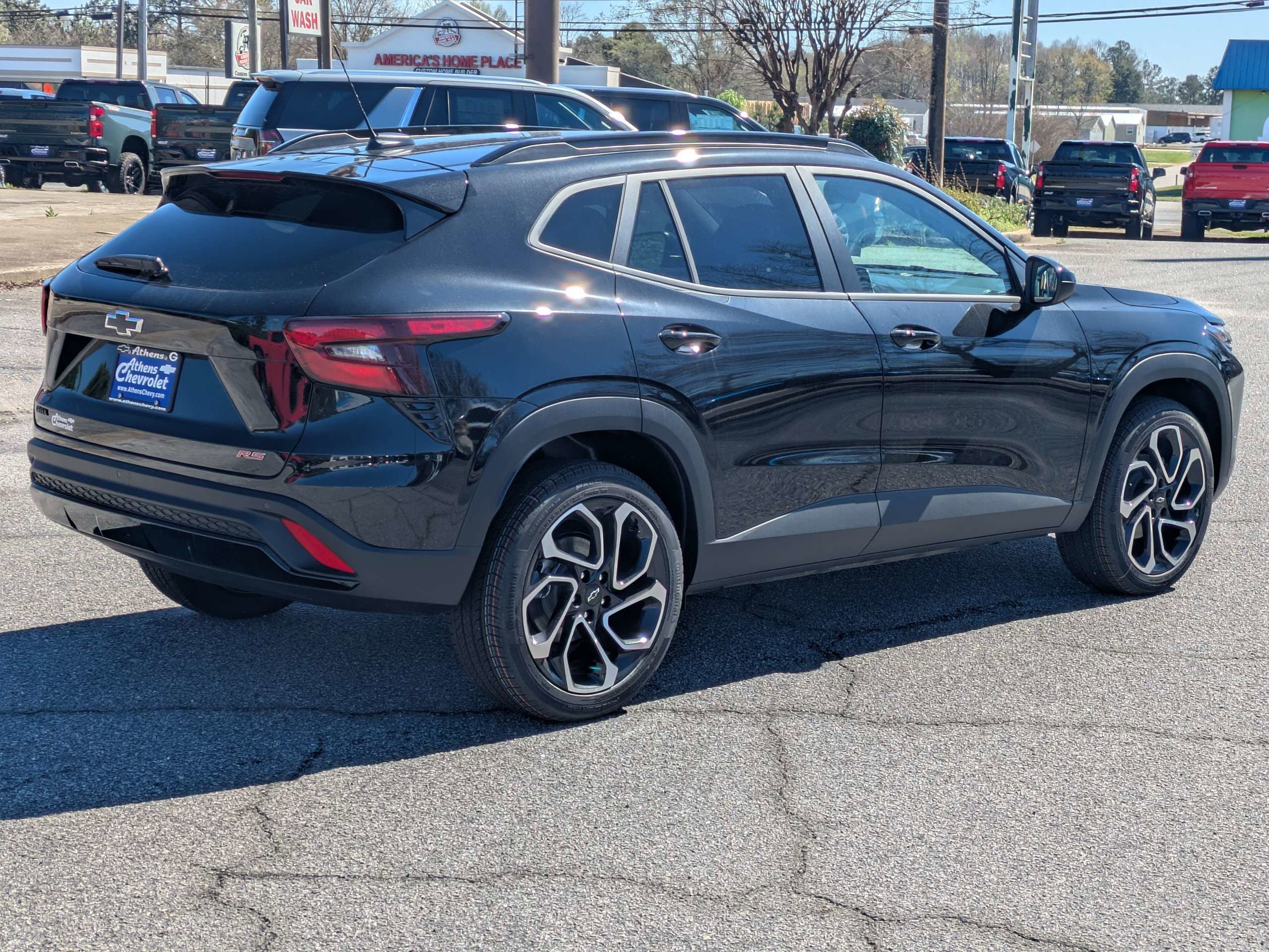 New 2026 Chevrolet Trax RS w/ Sunroof Package image 4
