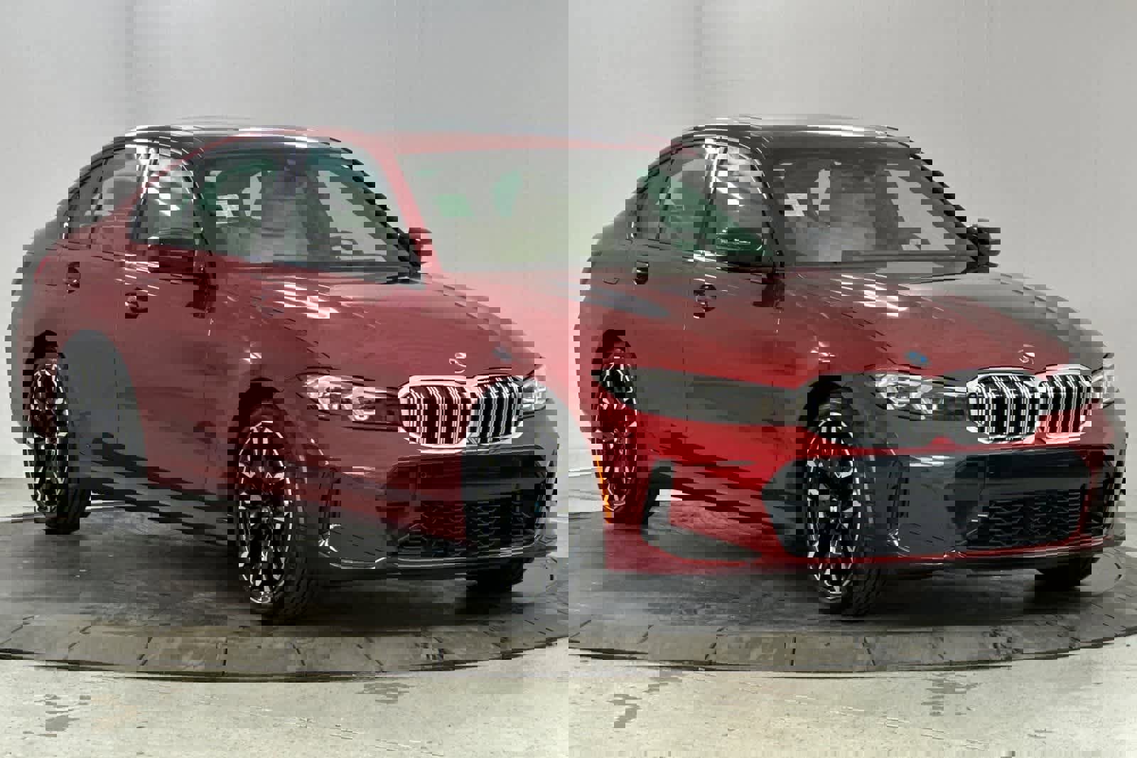 Used 2025 BMW 330i xDrive Sedan w/ M Sport Package image 9