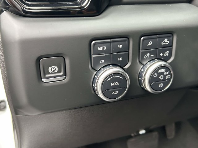 Used 2024 GMC Sierra 1500 AT4 AWD/4WD image 19