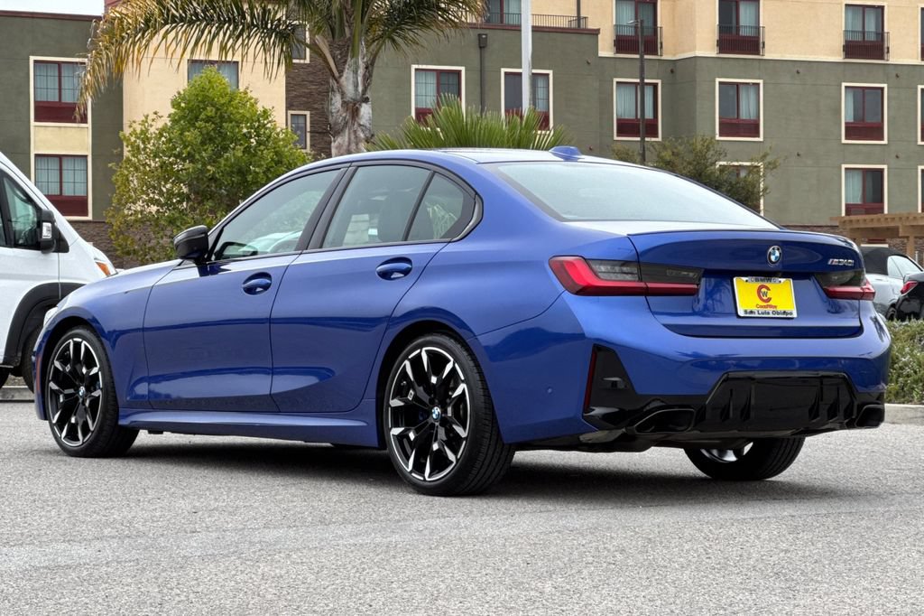 Used 2025 BMW M340i RWD image 5