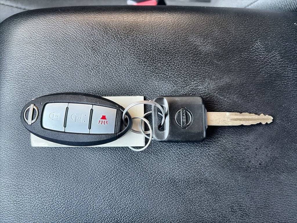 Used 2025 Nissan Frontier S AWD/4WD image 36