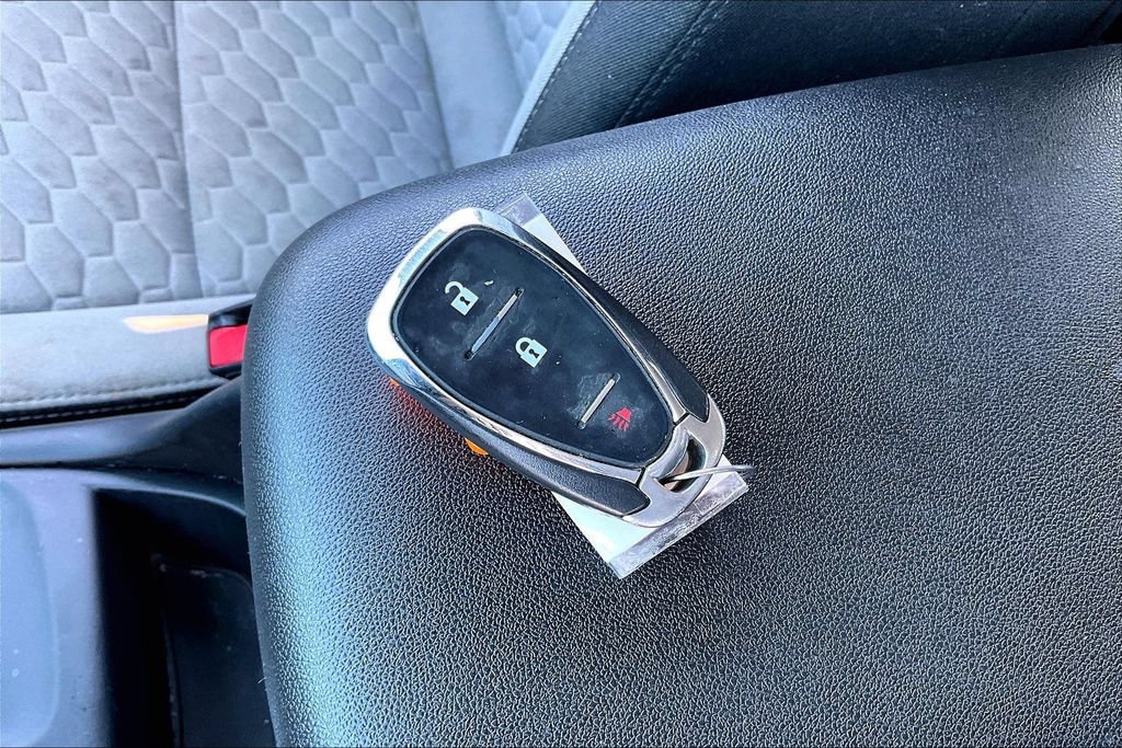 Used 2019 Chevrolet Equinox LS w/ LS Convenience Package FWD image 11