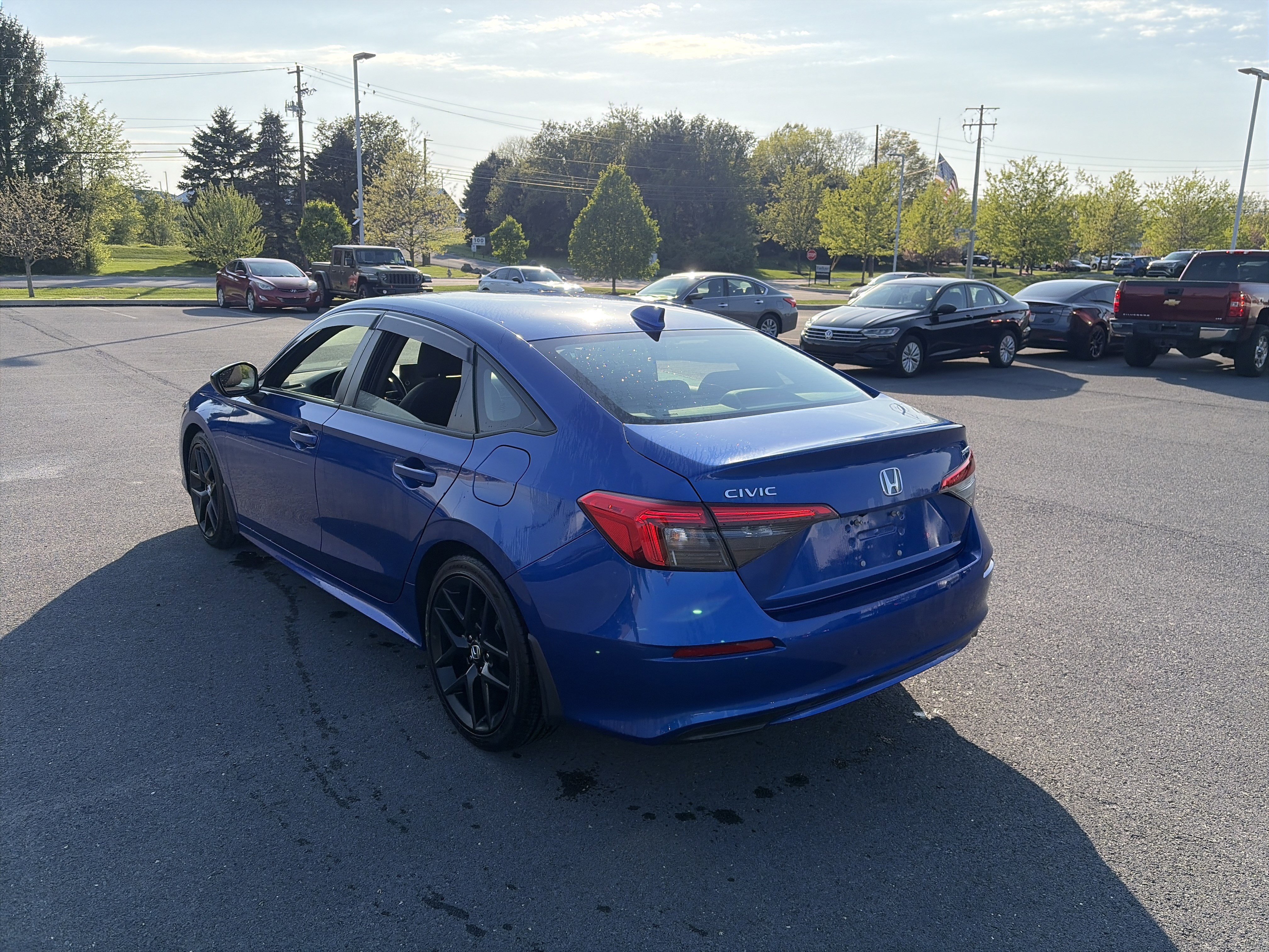 Used 2023 Honda Civic Sport image 7