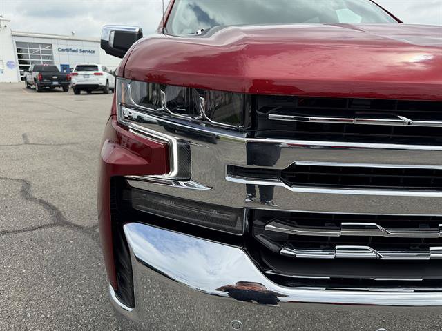 Used 2021 Chevrolet Silverado 1500 LTZ w/ LTZ Premium Package AWD/4WD image 8