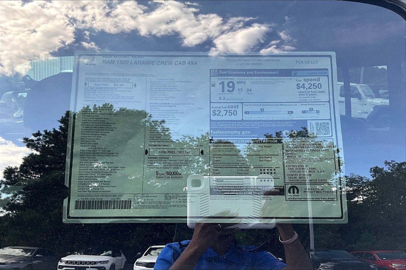 New 2025 RAM 1500 Laramie w/ Night Edition AWD/4WD image 14
