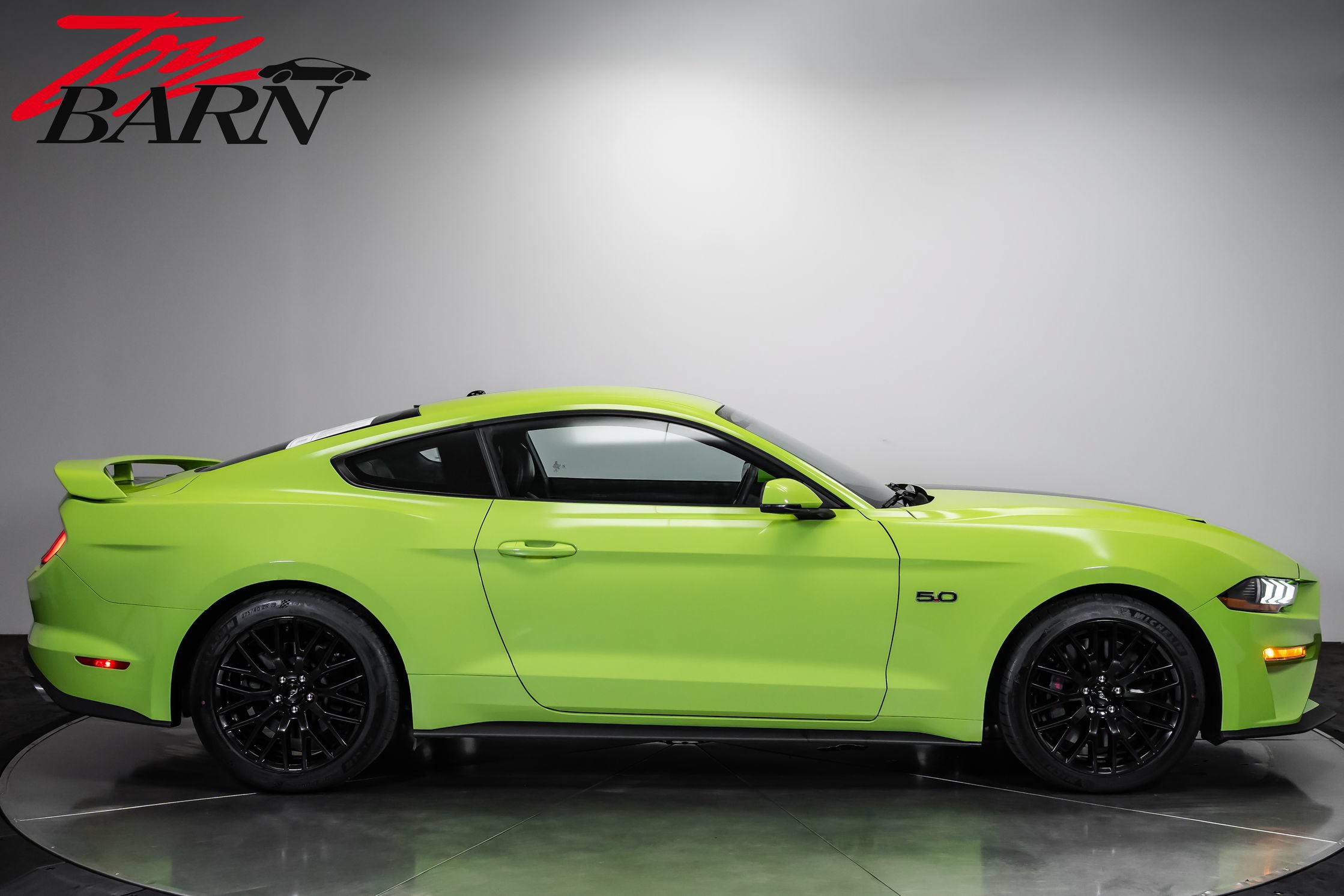 Used 2020 Ford Mustang GT Premium w/ GT Performance Package RWD image 6