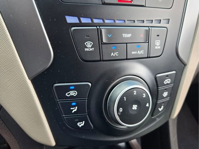 Used 2018 Hyundai Santa Fe Sport FWD image 25