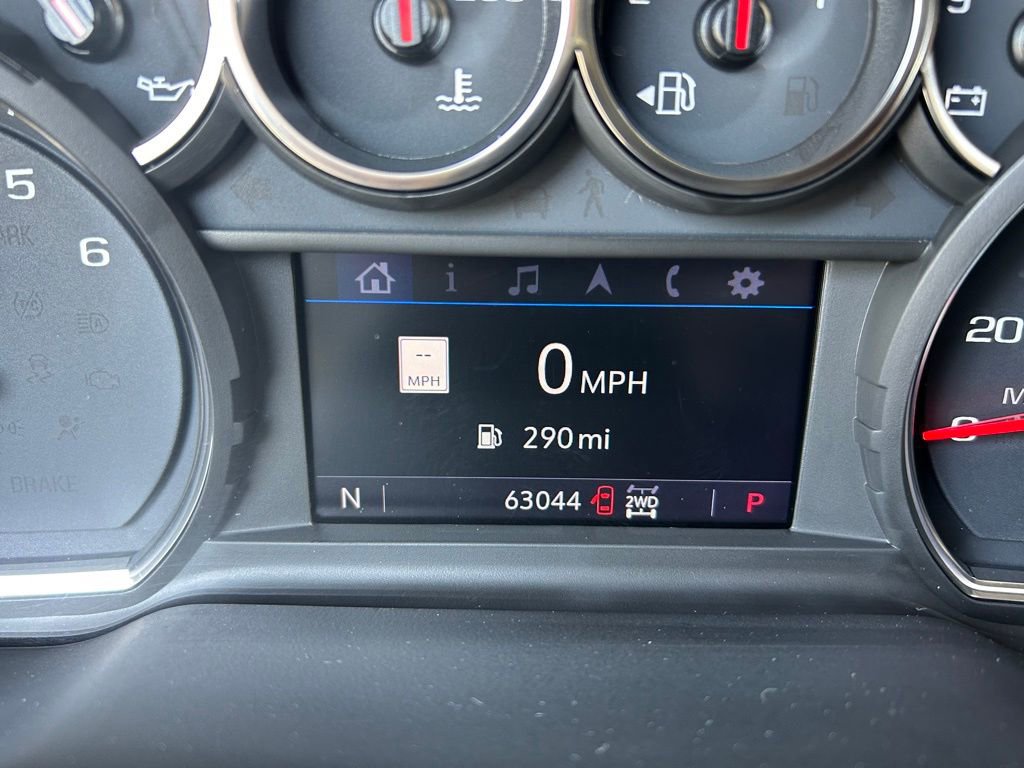 Certified 2021 Chevrolet Suburban RST w/ Rear Media and Nav Package image 33