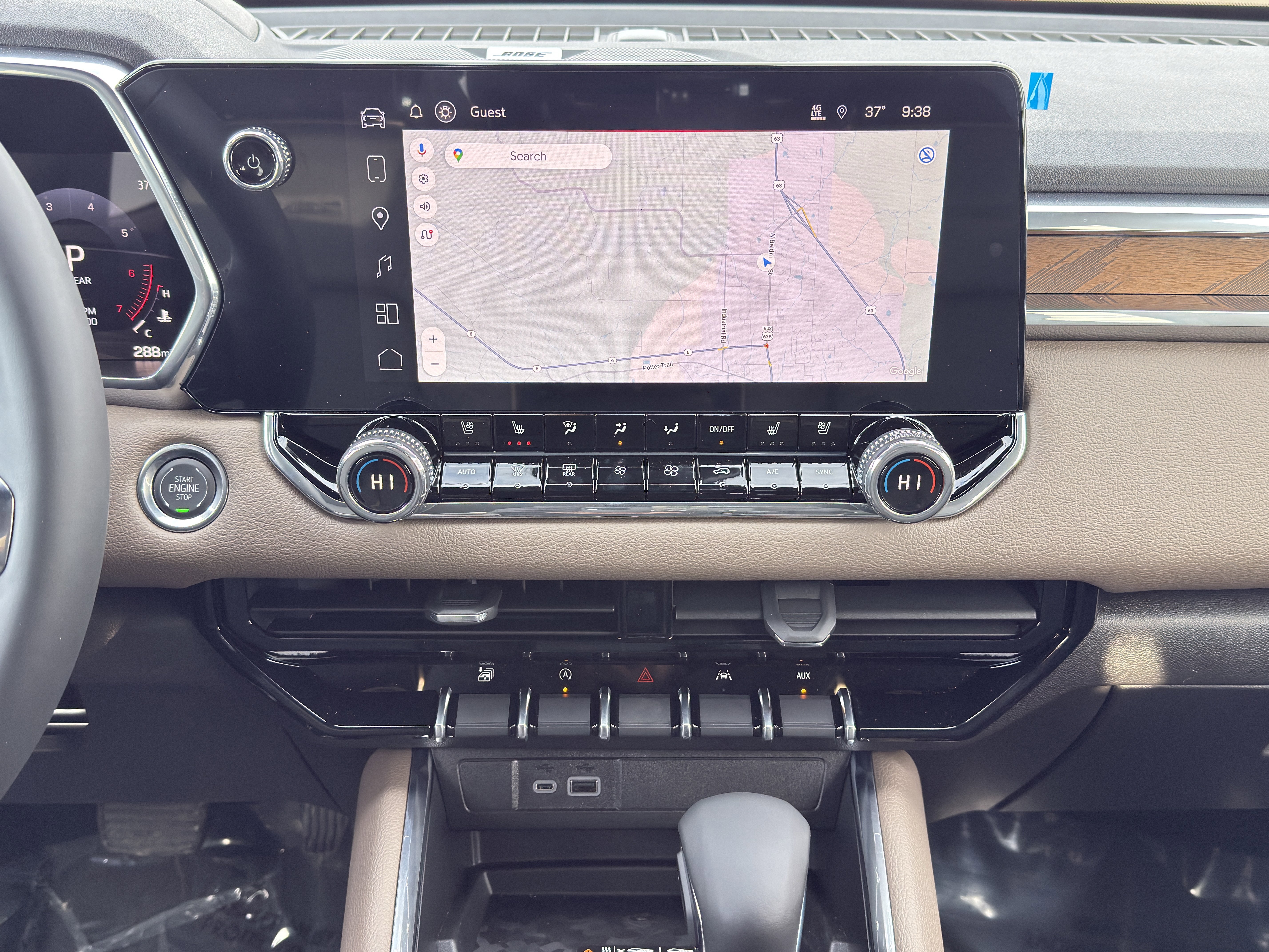 New 2026 GMC Canyon Denali image 25