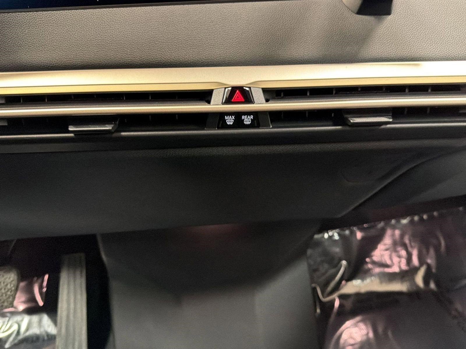 Certified 2023 BMW iX xDrive50 w/ Sport Package image 27