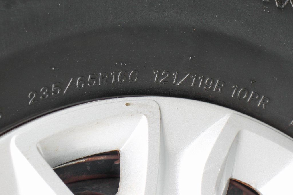 Used 2021 Ford Transit 350 XLT image 38