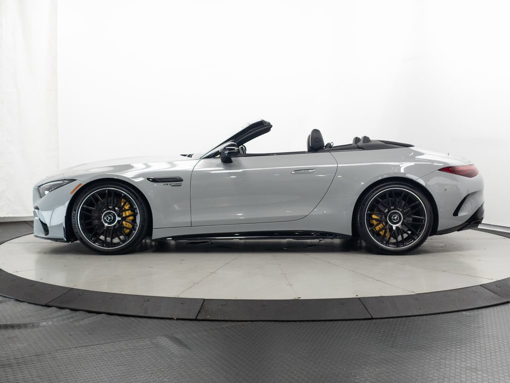 Certified 2022 Mercedes-Benz SL 63 AMG 4MATIC image 5
