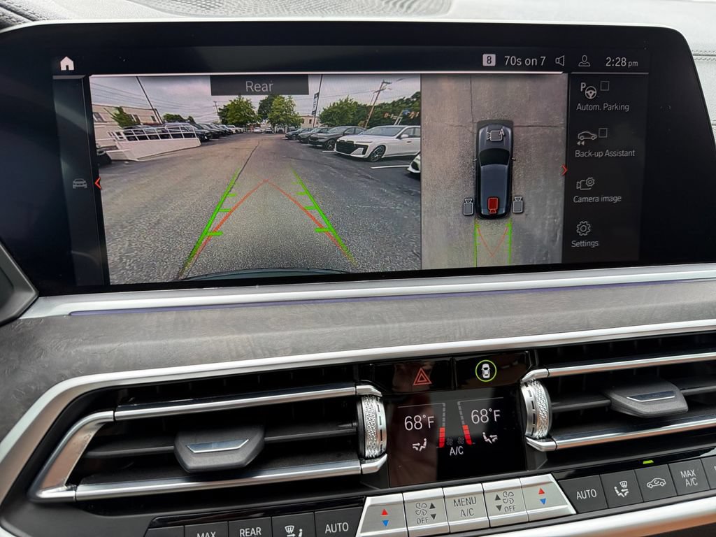 Certified 2022 BMW X5 xDrive40i w/ Premium Package AWD/4WD image 22