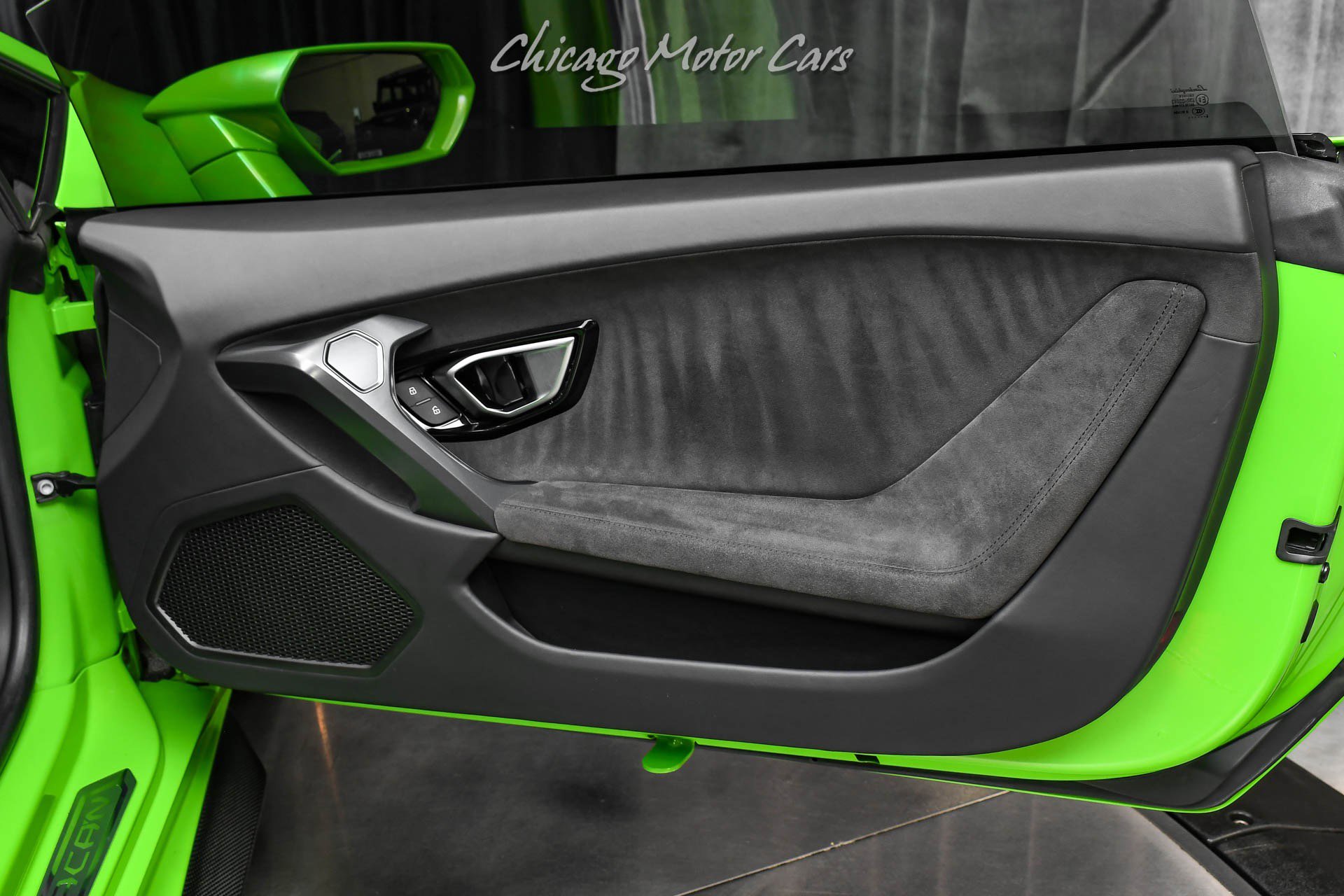 Used 2015 Lamborghini Huracan LP 610-4 image 22