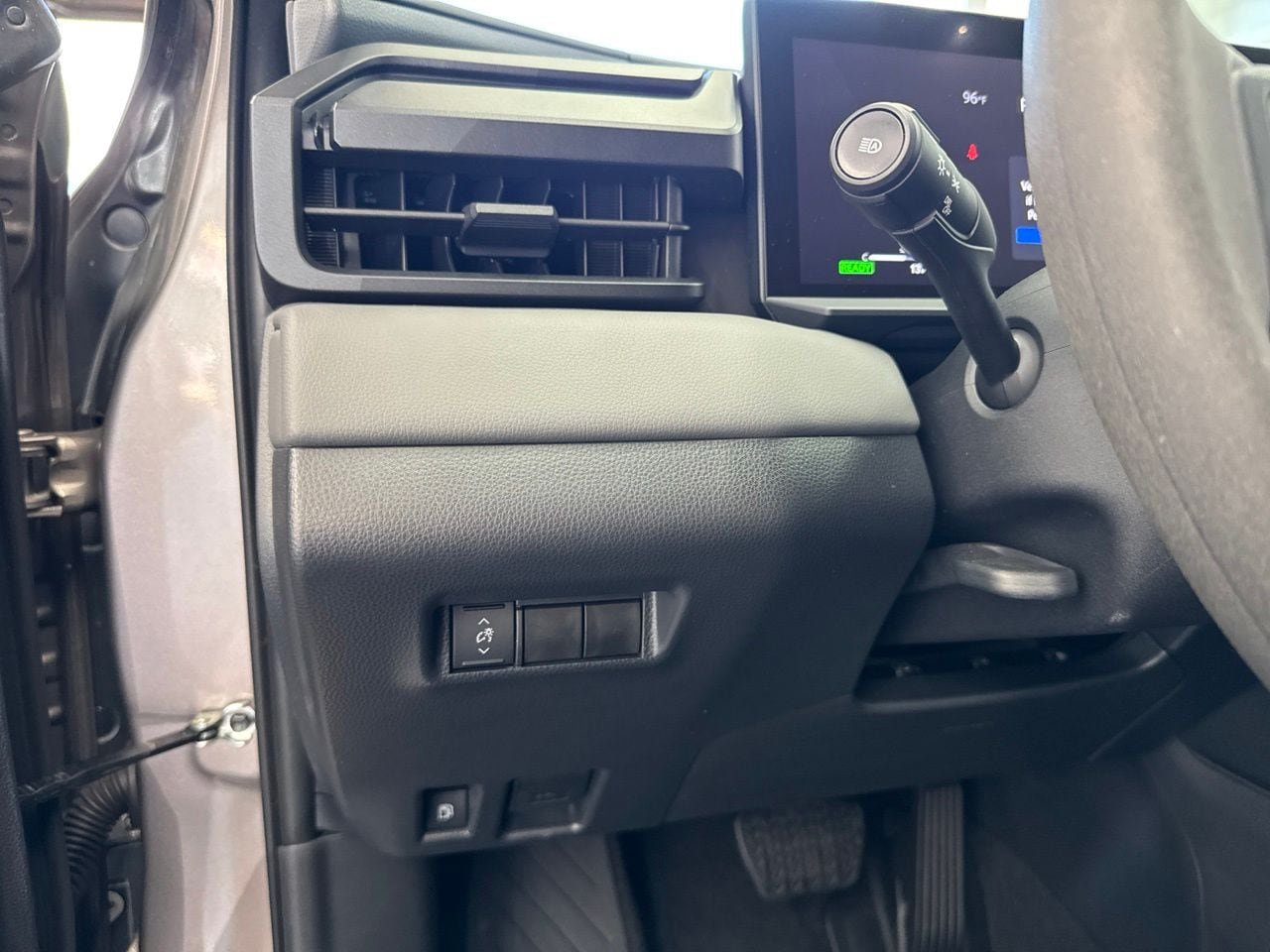 Certified 2026 Toyota RAV4 LE AWD/4WD image 32