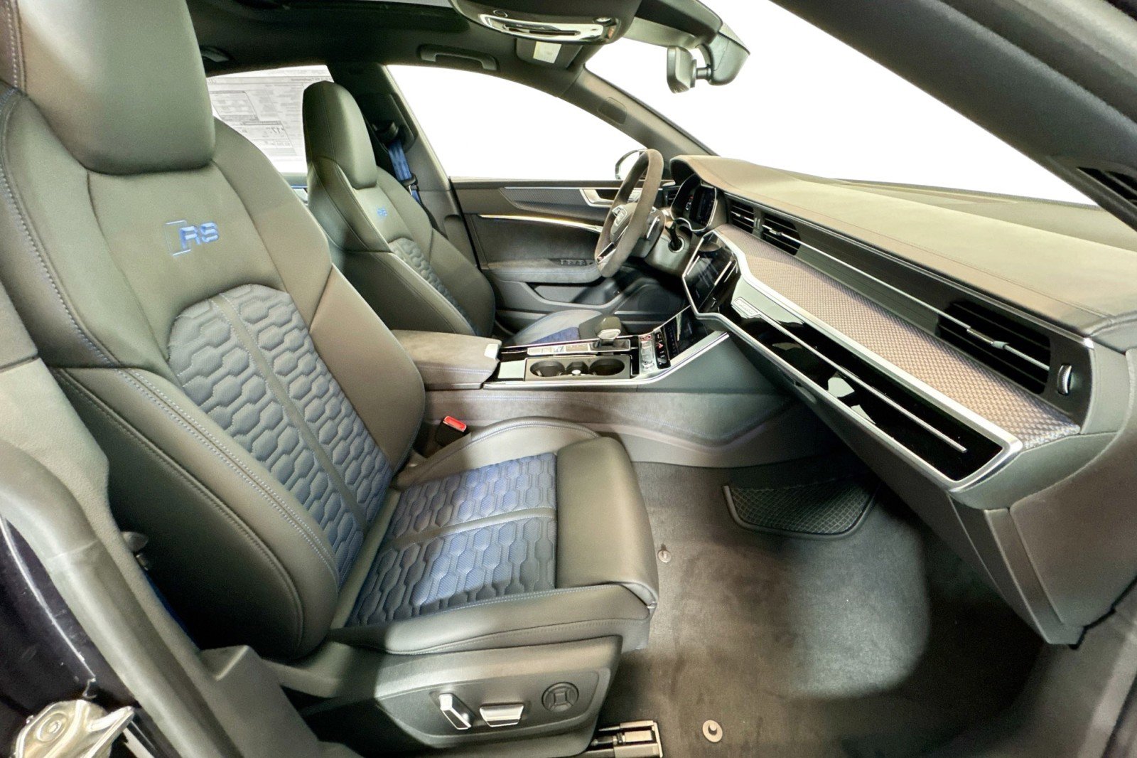 New 2025 Audi RS 7 Performance image 26