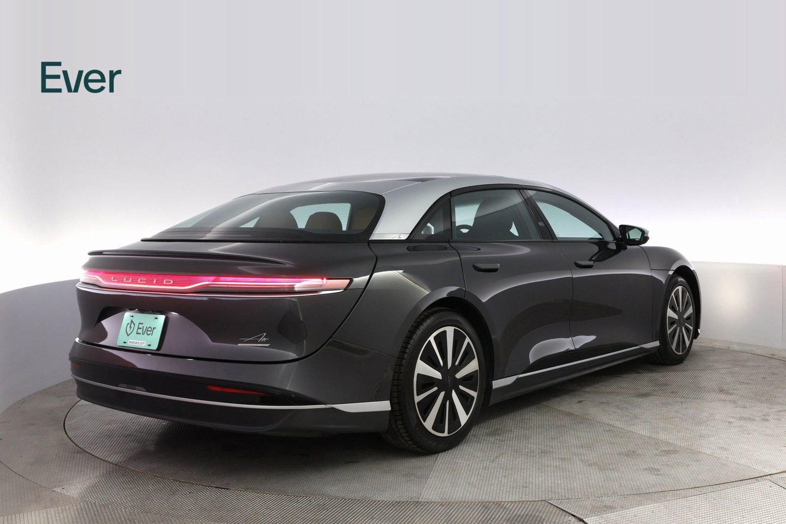 Used 2023 Lucid Air Grand Touring image 12