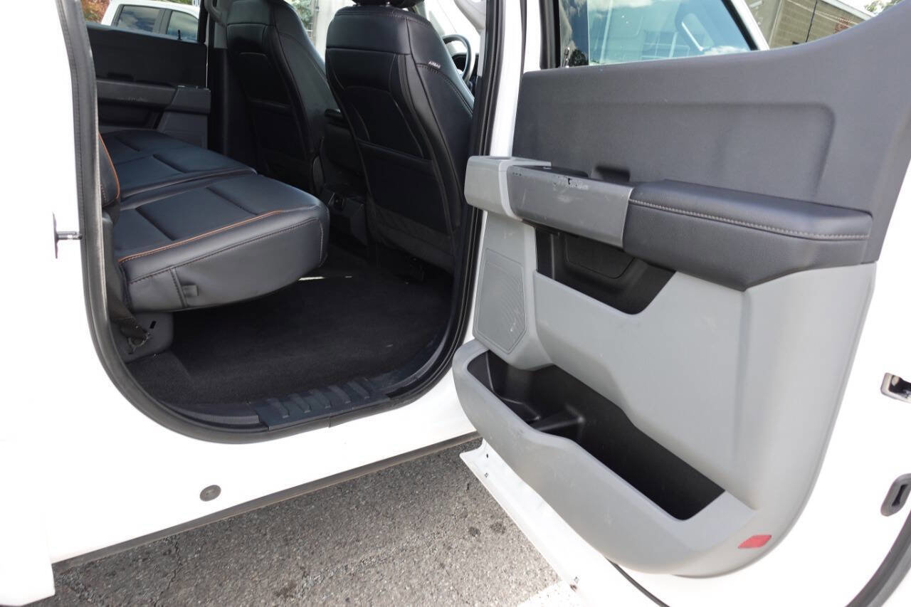 Used 2023 Ford F250 XLT image 27