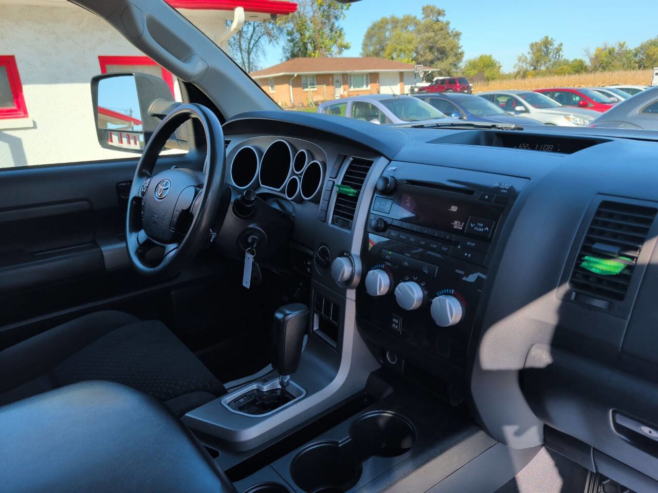 Used 2012 Toyota Tundra 4x4 Double Cab image 19