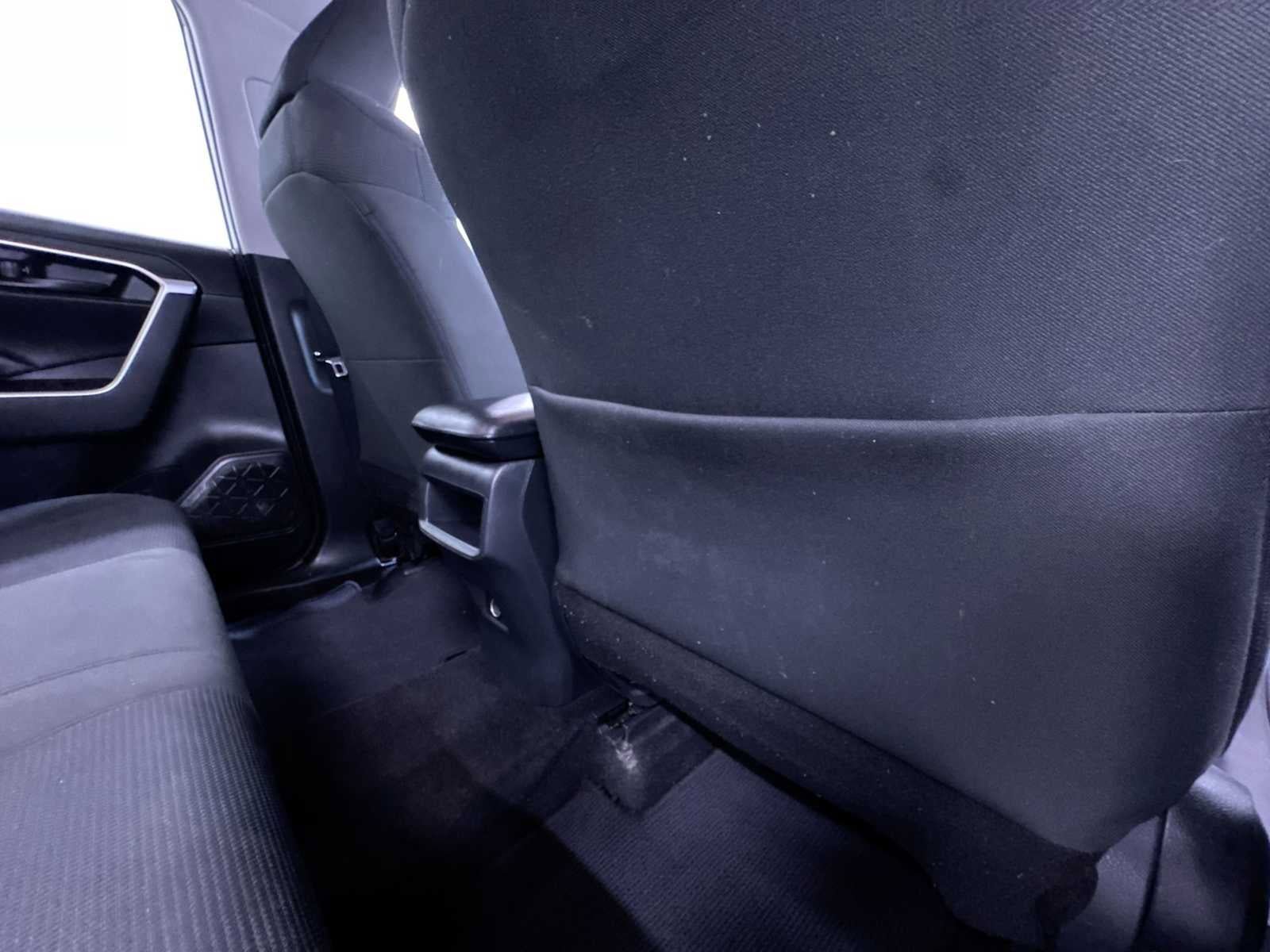 Used 2019 Toyota RAV4 LE w/ Carpet Mat Package AWD/4WD image 40