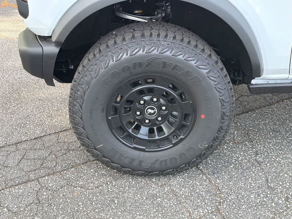 New 2026 Ford Bronco Badlands AWD/4WD image 9