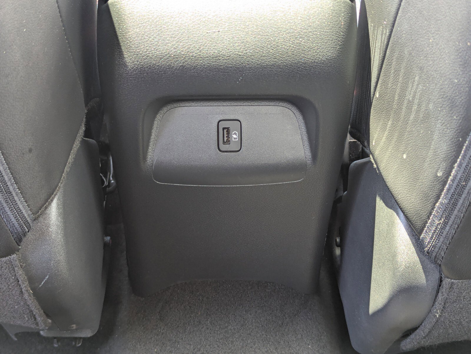 Certified 2020 Nissan Sentra SR w/ Premium Package FWD image 14