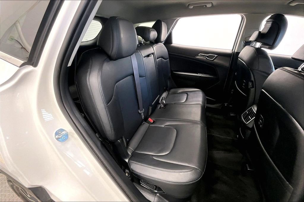 Used 2023 Kia Sportage EX AWD/4WD image 26