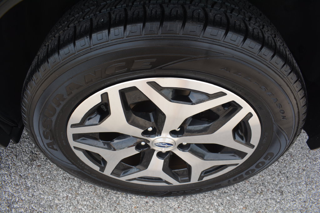 Used 2024 Subaru Forester Premium AWD/4WD image 26