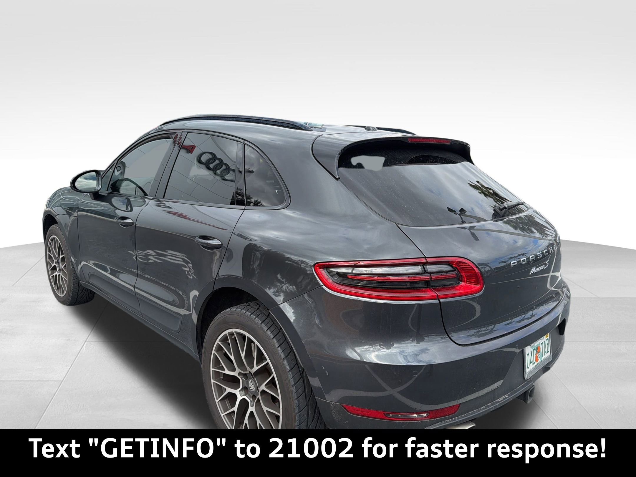 Used 2017 Porsche Macan S image 8