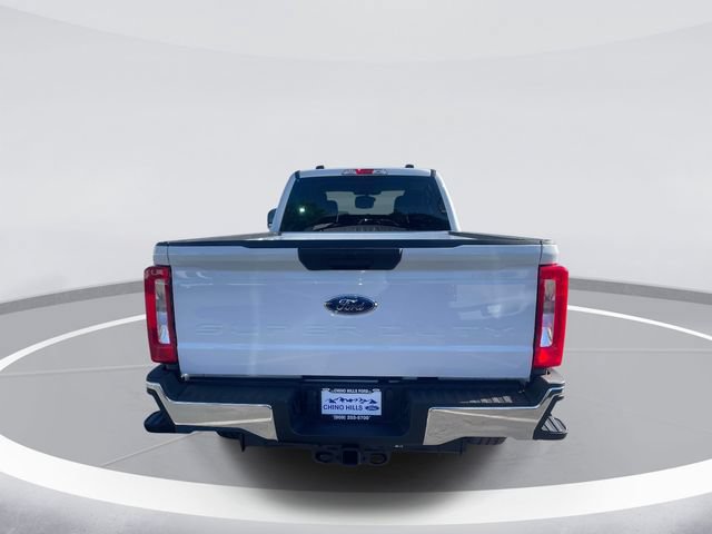 New 2026 Ford F250 XLT w/ FX4 Off-Road Package AWD/4WD image 5