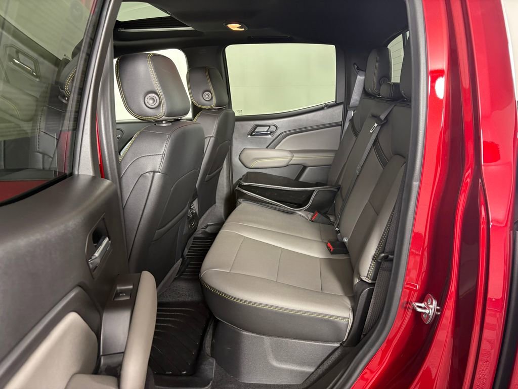 Used 2026 Chevrolet Colorado ZR2 w/ Technology Package image 29