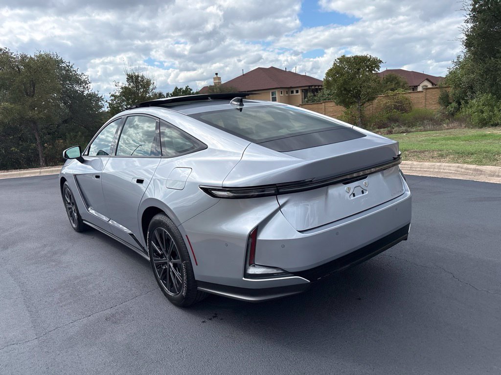 Used 2026 Lexus ES 350h w/ Cold Area Package FWD image 3