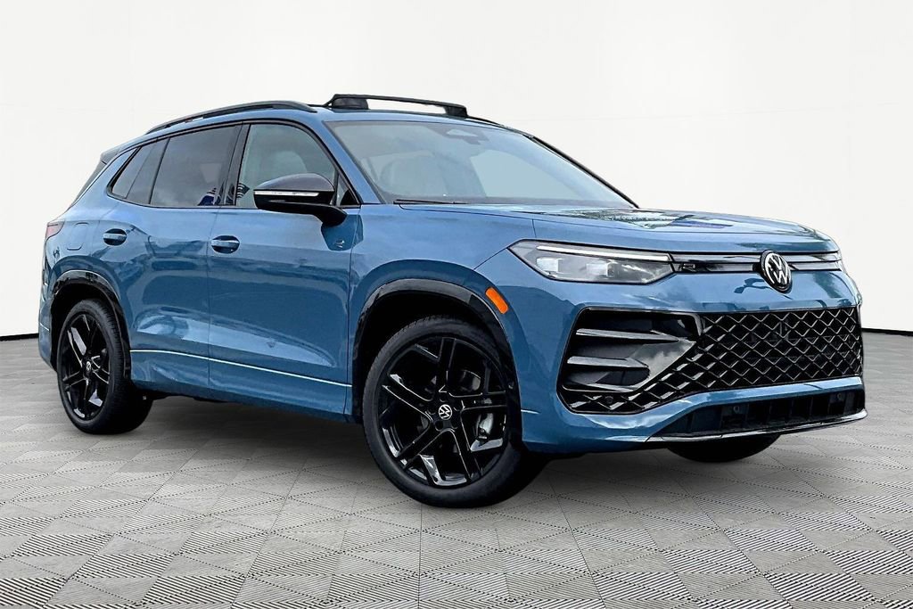 New 2026 Volkswagen Tiguan SE R-Line