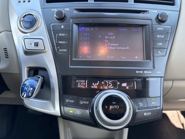 Used 2013 Toyota Prius V Three image 30