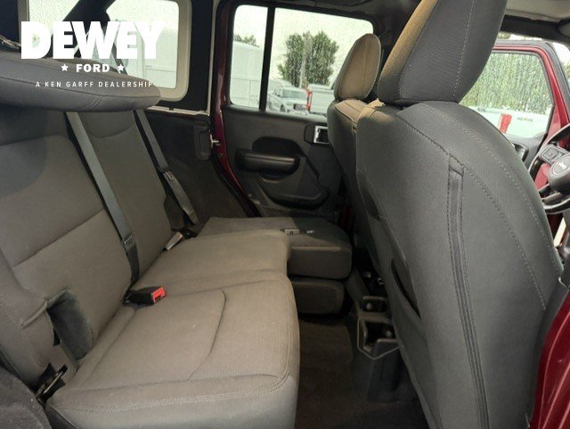 Used 2021 Jeep Wrangler Unlimited Sport AWD/4WD image 30