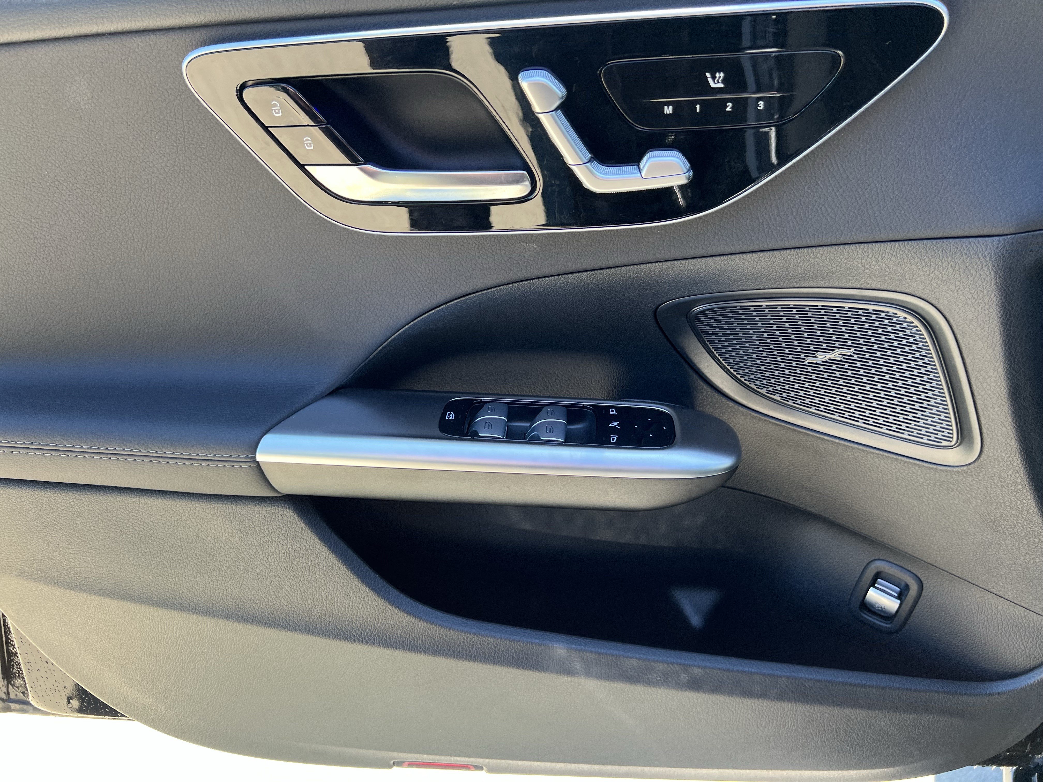 Certified 2025 Mercedes-Benz C 300 4MATIC Sedan image 14