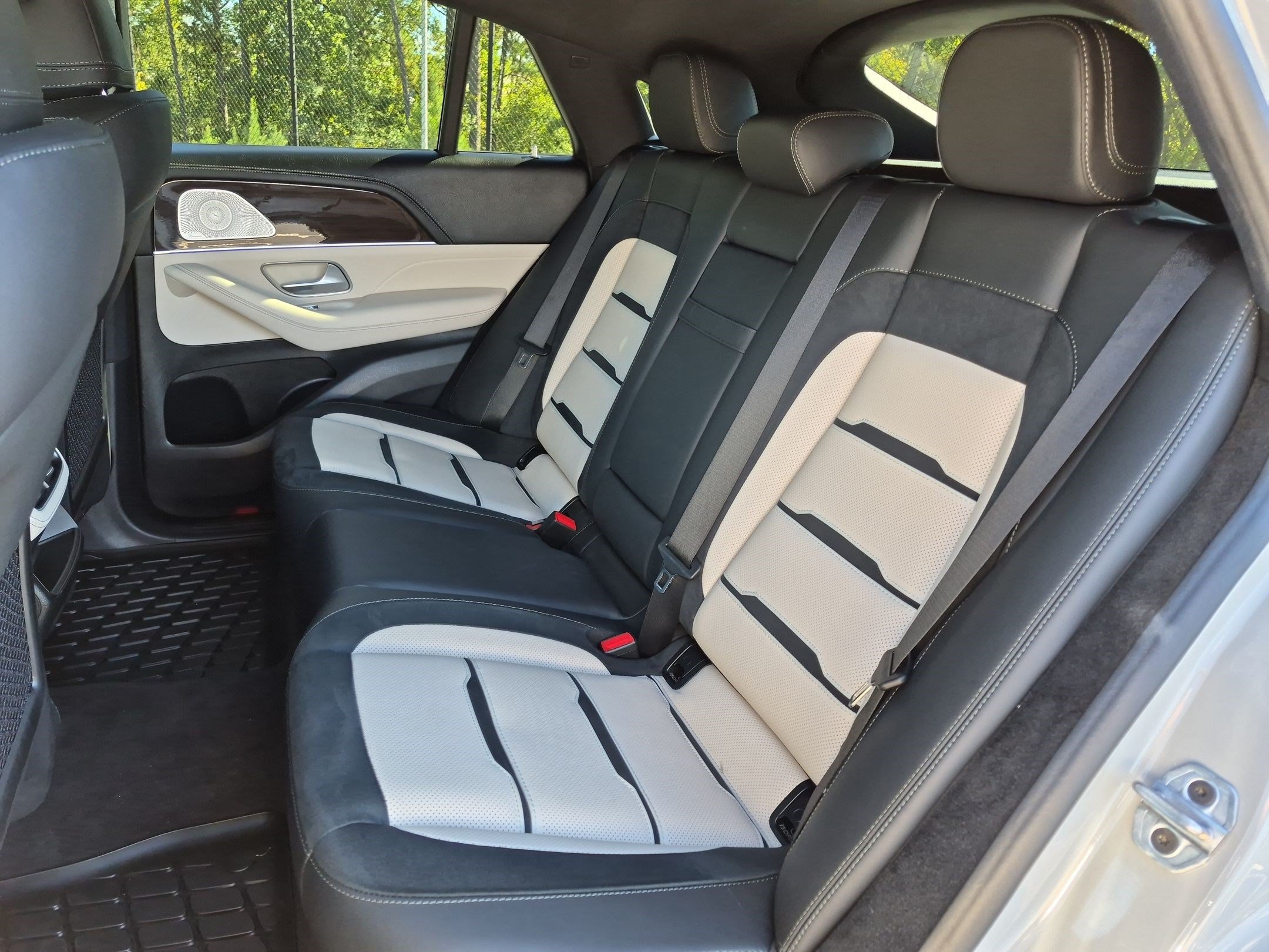 Certified 2025 Mercedes-Benz GLE 53 AMG 4MATIC Coupe image 30