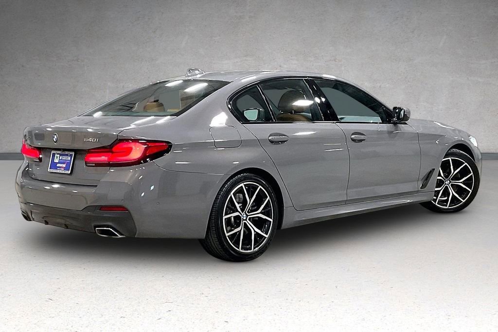 Used 2021 BMW 540i xDrive w/ M Sport Package AWD/4WD image 6