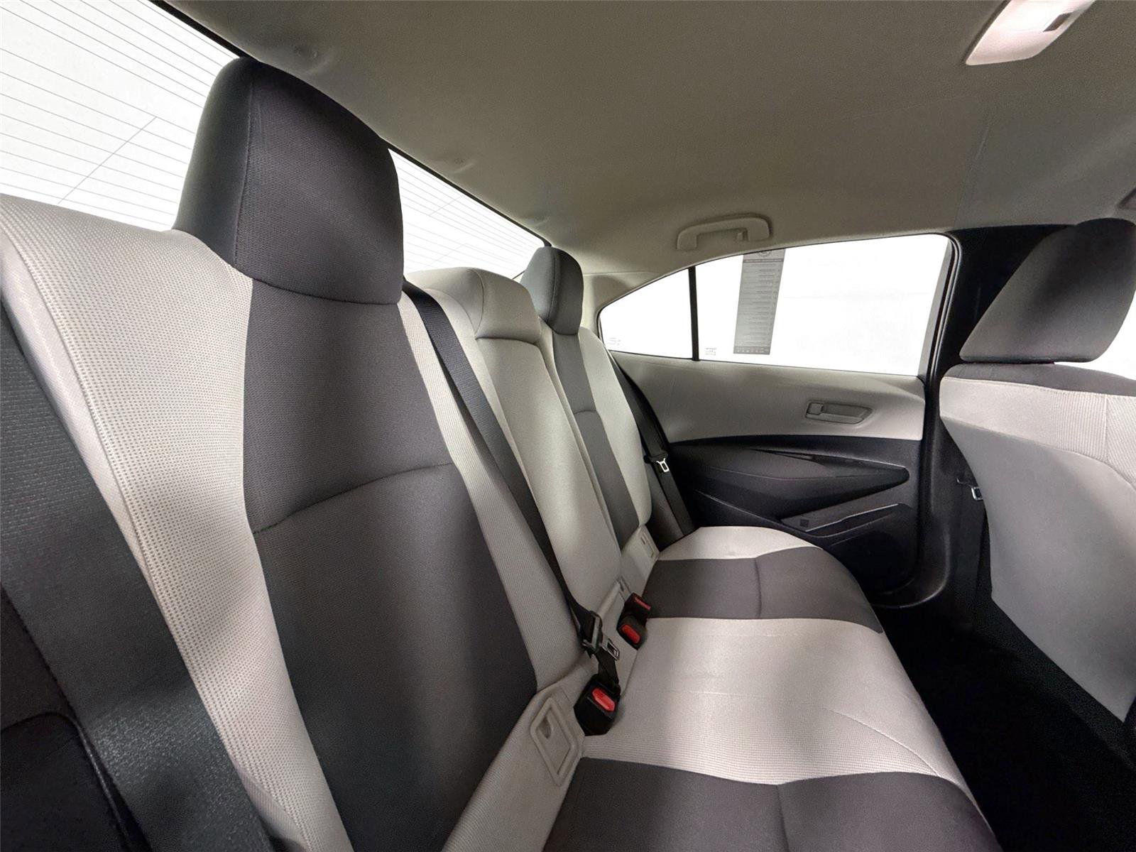 Certified 2025 Toyota Corolla LE FWD image 37