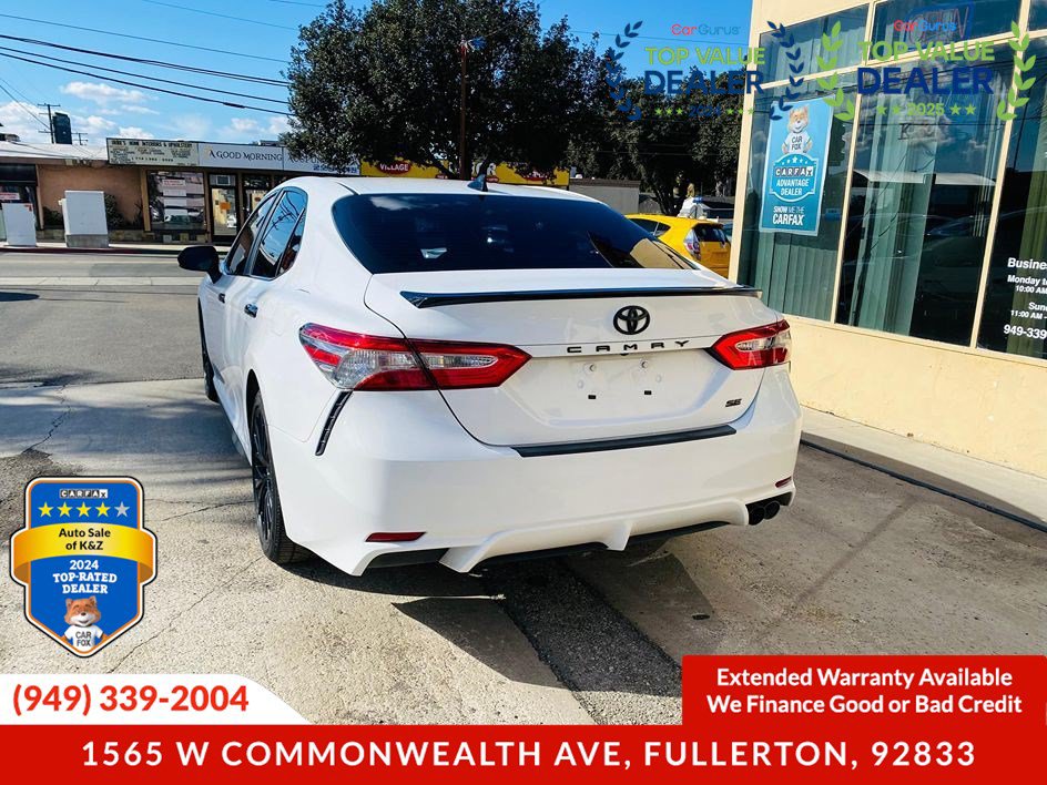 Used 2022 Toyota Camry SE FWD image 12