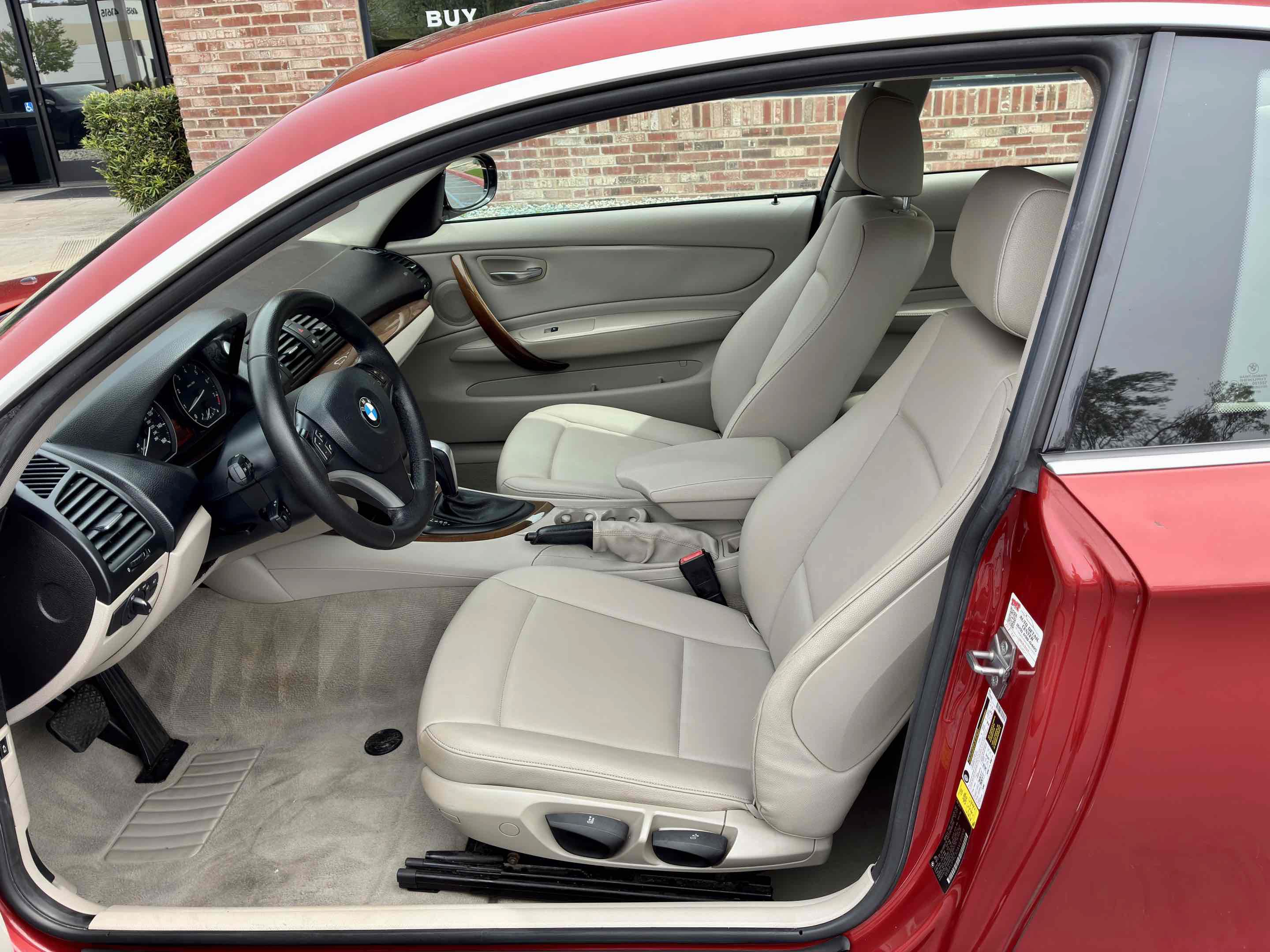 Used 2010 BMW 128i Coupe RWD image 31