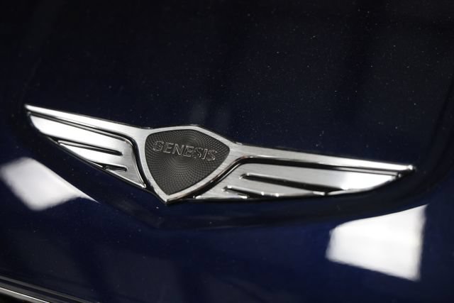 Used 2026 Genesis GV70 3.5T Sport Advanced AWD/4WD image 4