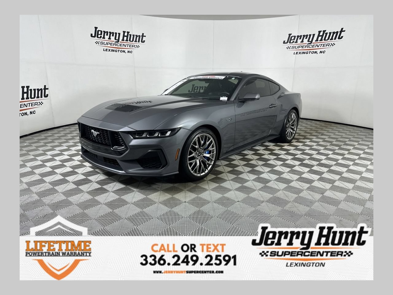 Used 2024 Ford Mustang GT Premium RWD image 1