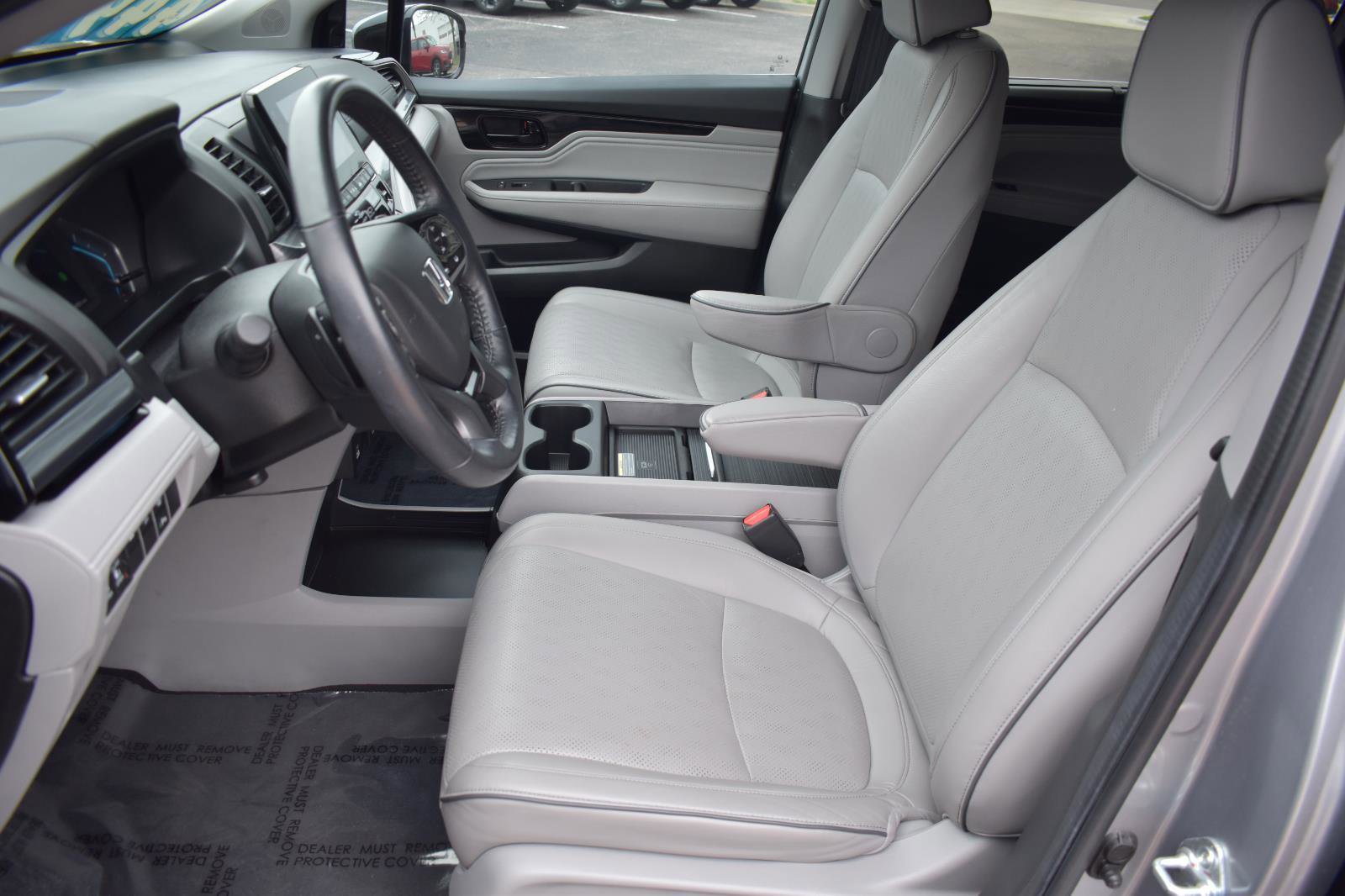 Used 2024 Honda Odyssey Elite image 25