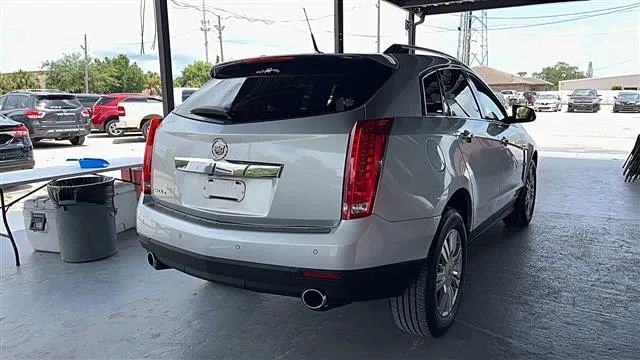 Used 2010 Cadillac SRX Luxury AWD/4WD image 9