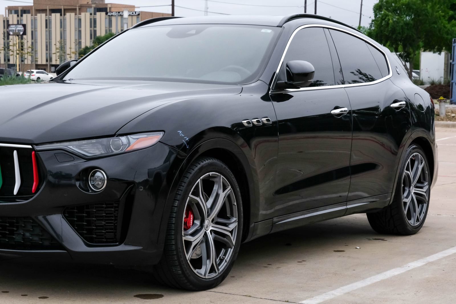 Used 2019 Maserati Levante S GranSport AWD/4WD image 8